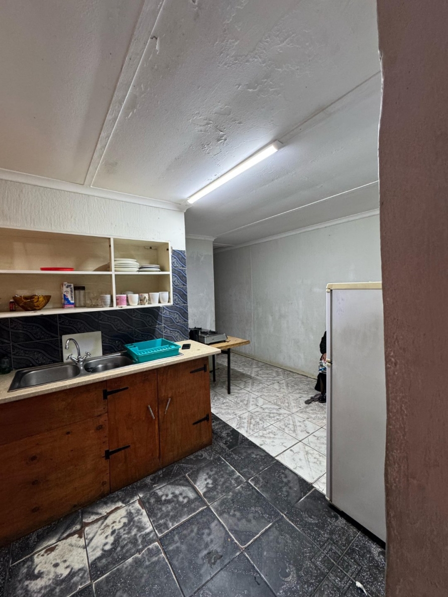 2 Bedroom Property for Sale in Portlands Western Cape